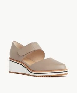 Shoe Shop 33 Aimee Dress Flat