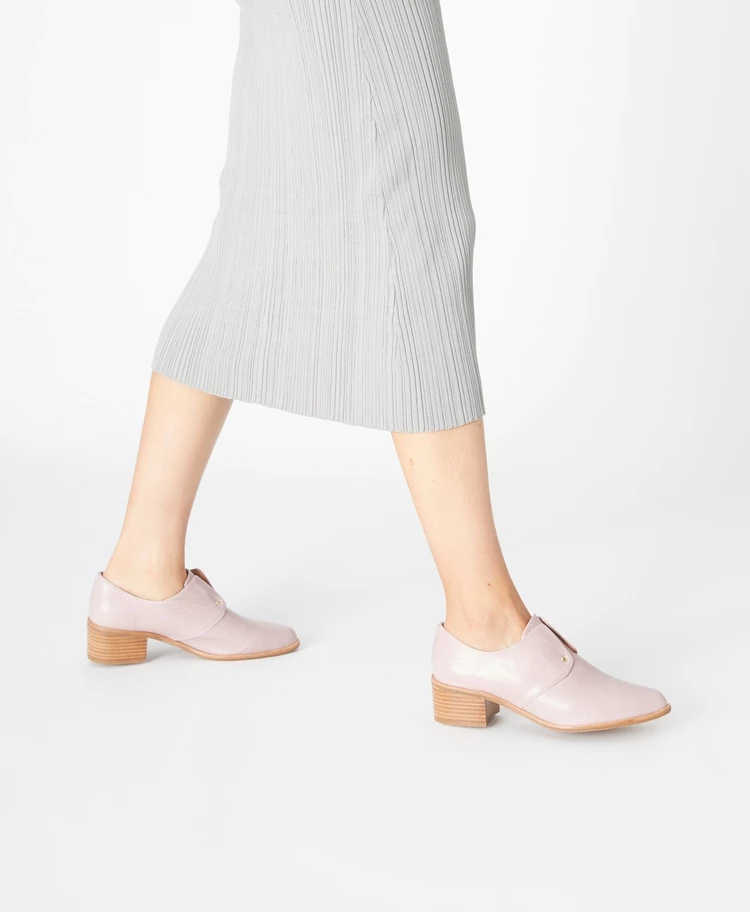 Autumn Flat 6 Autumn Flat - Image 6