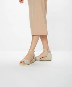 Earnie Wedge -Shoe Shop Earnie20sMCDO Bone Leather 06 Hero