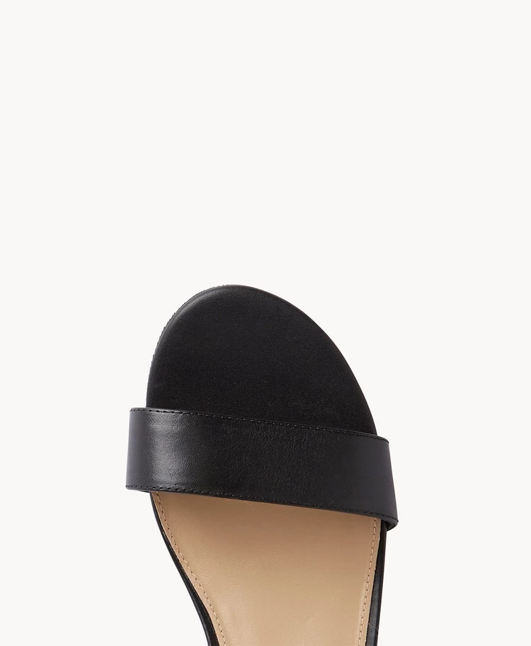 Erika Wedge 5 Erika Wedge - Image 5