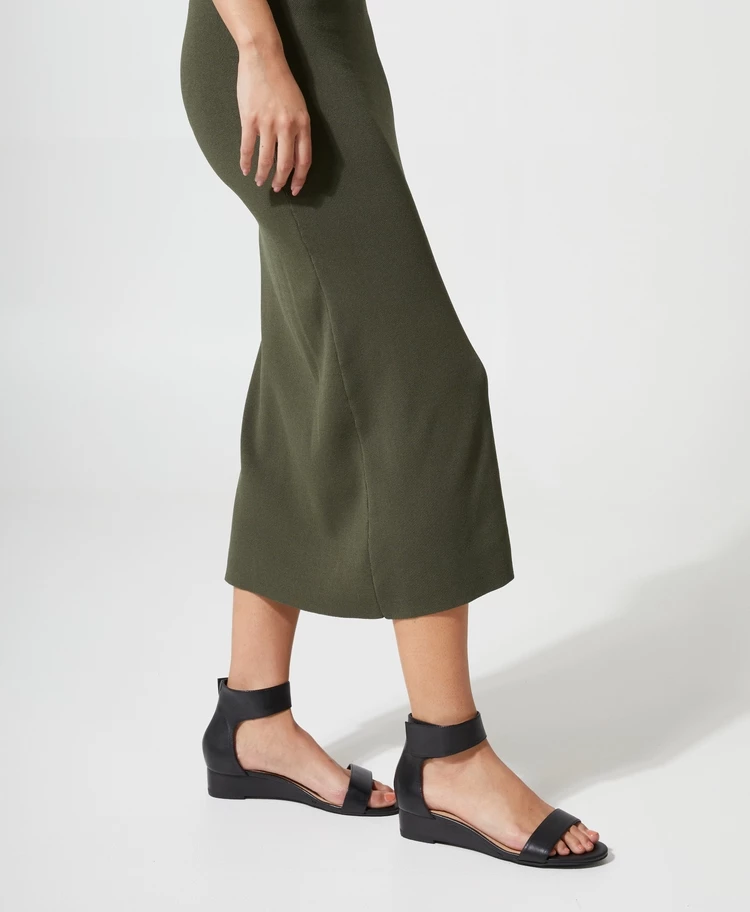 Erika Wedge 6 Erika Wedge - Image 6