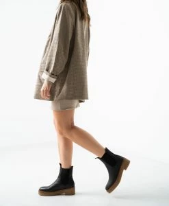 Flora Ankle Boot 11 Flora Ankle Boot -Shoe Shop Flora23wURBO Black Leather 2278 WEB