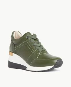 Hero Platform Sneaker