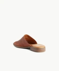 Iyla Slide -Shoe Shop Iyla21sURBO Brandy 4 1