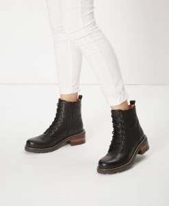 Leah Lace Up Boot -Shoe Shop Leah21wVTSO Black Leather 04 Ecomm
