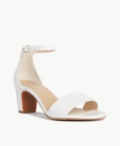 Swiftly Wide Sandal